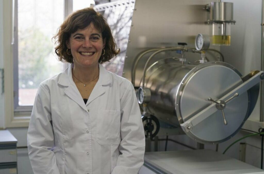 La investigadora española María Retuerto, premiada por sus trabajos en materia de hidrógeno verde