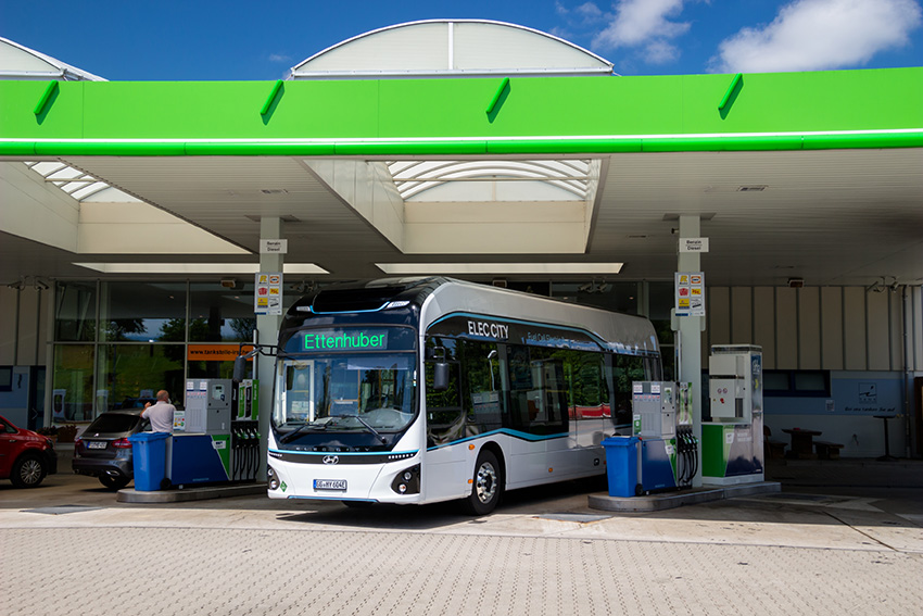 Hyundai prueba en Europa el Elec City Fuel Cell electric bus en condiciones reales