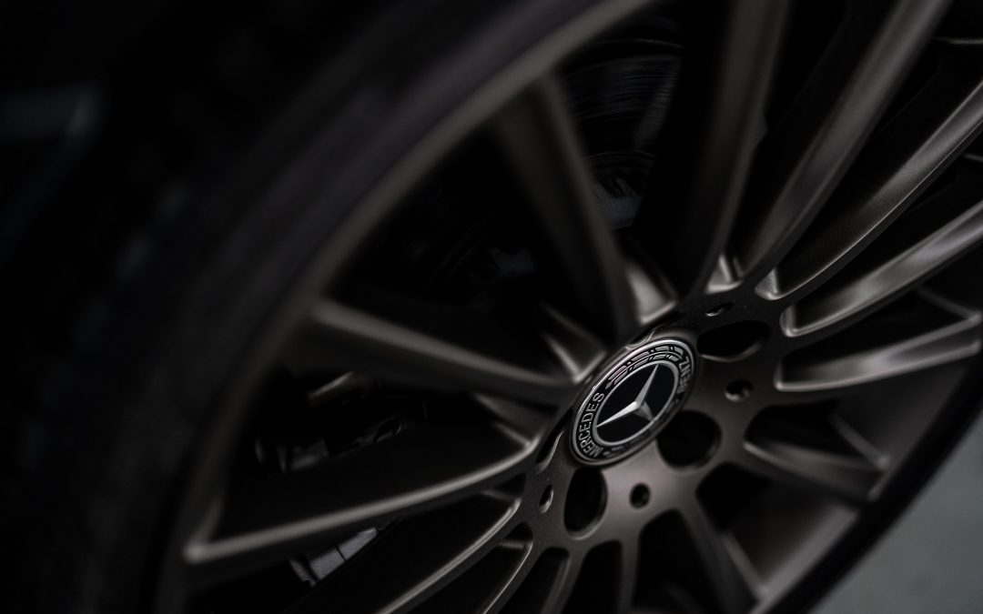 Mercedes-Benz producirá vehículos empleando acero elaborado con hidrógeno