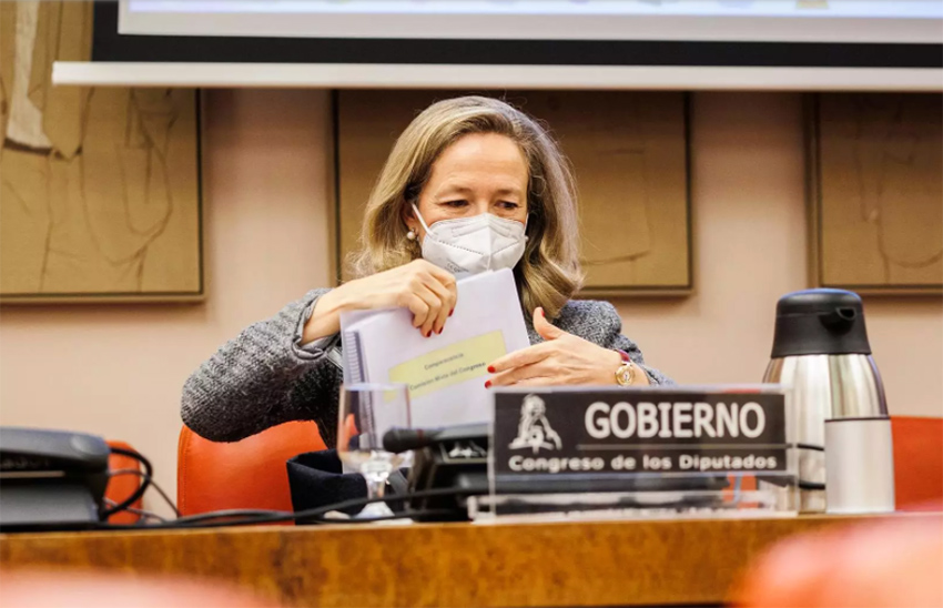 Nadia Calviñohabla en la Comisión Mixta Congreso-Senado del PERTE ERHA.