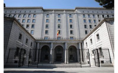 El MITECO abre cuatro programas de ayudas a la cadena de valor innovadora del hidrógeno renovable con 250 millones