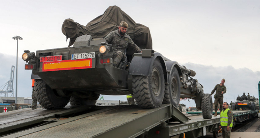 Defensa apuesta por el uso de vehículos militares de pila de combustible