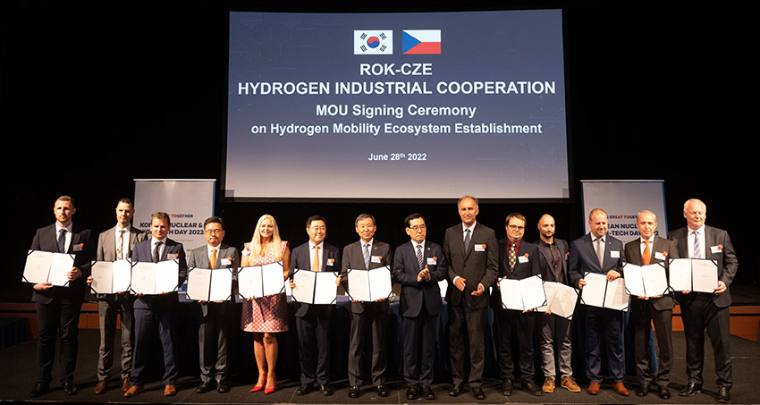 Hyundai Motor firma un acuerdo multilateral para establecer un ecosistema de movilidad de hidrógeno en República Checa