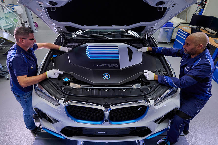 Producción del BMW iX5 Hydrogen en Múnich.