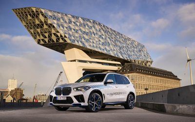 BMW lanza casi un centenar de BMW iX5 Hydrogen para su flota piloto