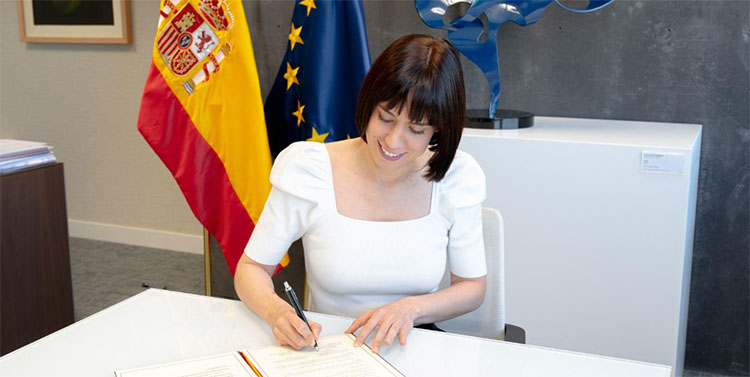 Diana Morant, ministra de Innovación y Ciencia, durante la firma del acuerdo entre España y China.