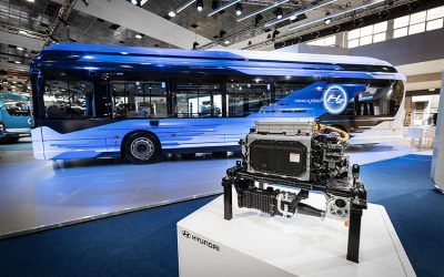 Iveco y Hyundai han presentado el primer IVECO BUS E-WAY H2 en Busworld 2023 (Bruselas)